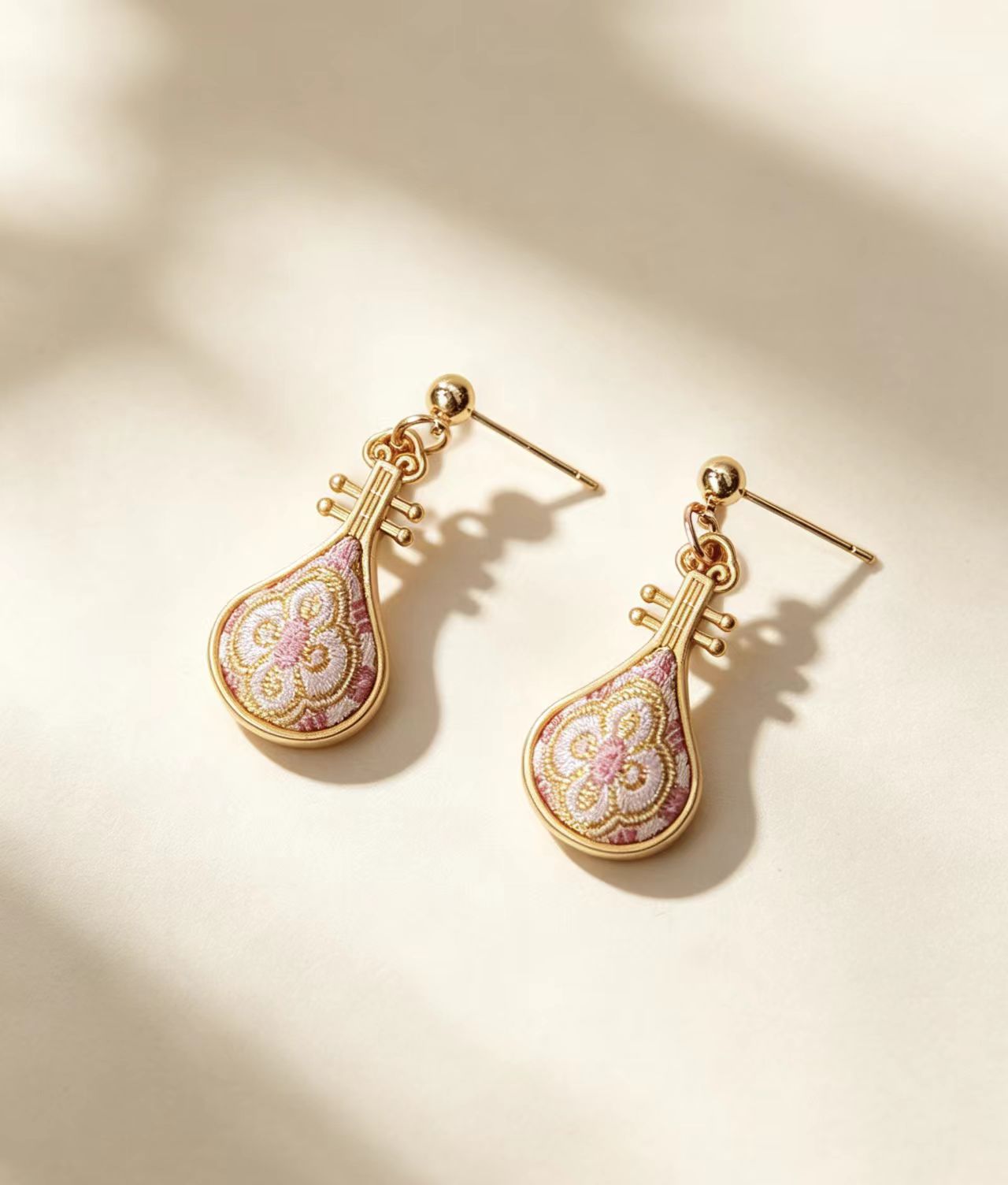 pink earring pipa pink earring pipa